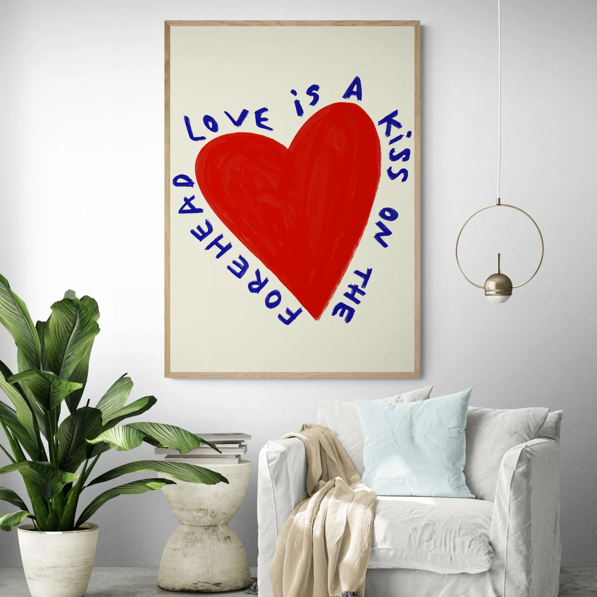 Love Is A Kiss | Byalmaklub - Image 4
